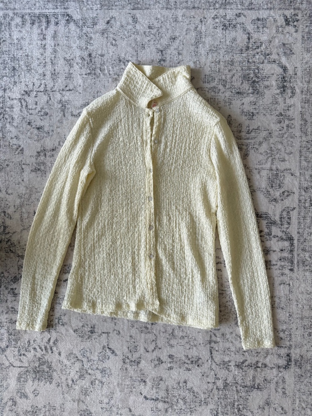 Joe Fresh | Textured Button-Up Shirt | Pale Yellow / Light Cream | Size Medium